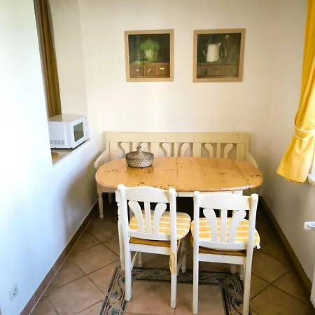 Appartement Sonja 02 *